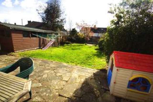  Image of 4 Bedroom Semi-Detached for sale at Beckenham, BR3 4AR