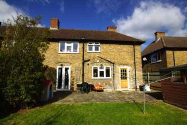  Image of 4 Bedroom Semi-Detached for sale at Beckenham, BR3 4AR