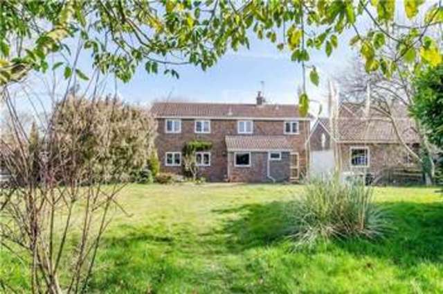  Image of 5 Bedroom Detached for sale at Fowlmere, SG8 7TF