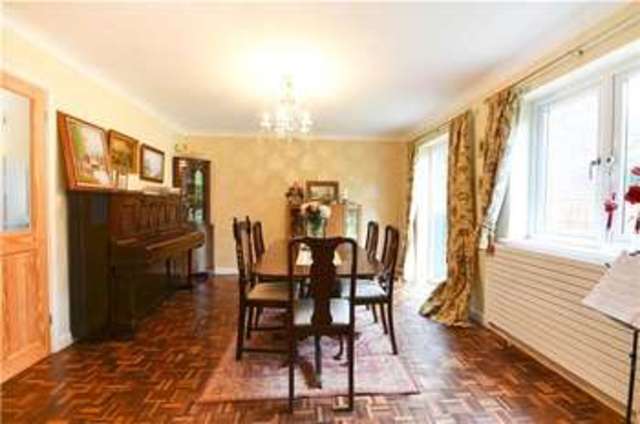  Image of 5 Bedroom Detached for sale at Fowlmere, SG8 7TF