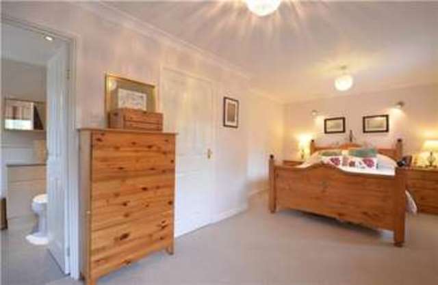  Image of 5 Bedroom Detached for sale at Fowlmere, SG8 7TF