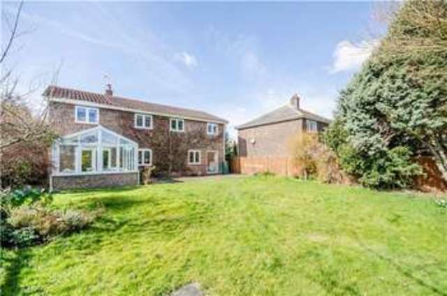  Image of 5 Bedroom Detached for sale at Fowlmere, SG8 7TF