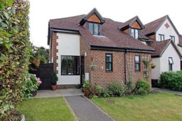 Image of 2 Bedroom End of Terrace to rent at Liss Hampshire, GU33 7SA
