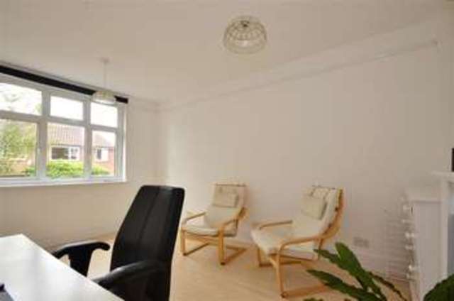  Image of 4 Bedroom Semi-Detached for sale at Tunbridge Wells Kent Tunbridge Wells, TN4 0DP