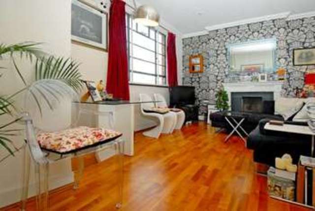  Image of 2 Bedroom Flat to rent at Tavistock Road  London, W11 1AW