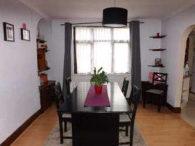  Image of 3 Bedroom Semi-Detached for sale at Yate Bristol Yate, BS37 4PN