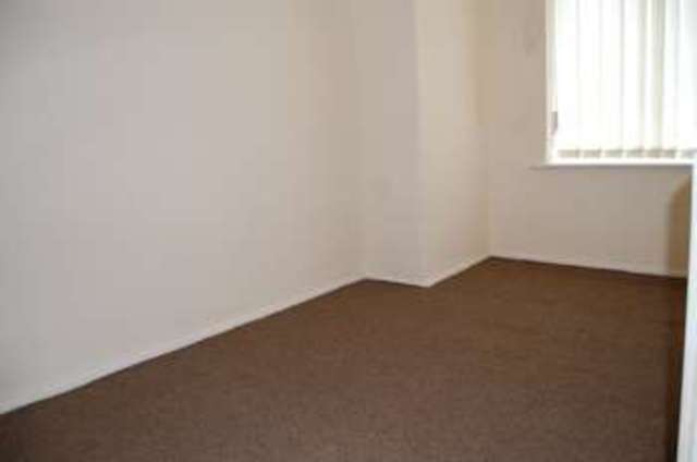  Image of 2 Bedroom Terraced to rent at Thorne Street Farnworth Bolton, BL4 7LQ