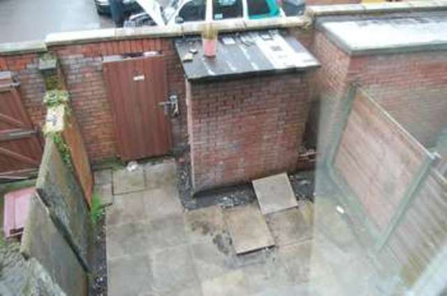  Image of 2 Bedroom Terraced to rent at Thorne Street Farnworth Bolton, BL4 7LQ