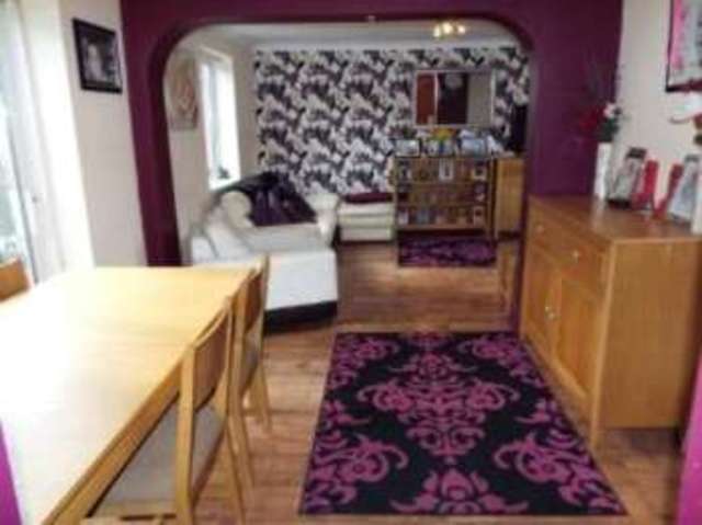  Image of 3 Bedroom End of Terrace for sale at Totton Southampton Hounsdown, SO40 9BB