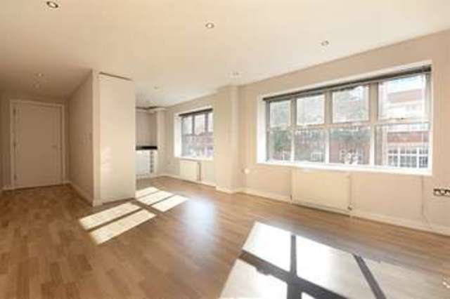  Image of 2 Bedroom Flat for sale at London Bridge, SE1 3LZ