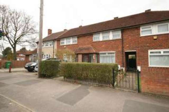 Image of 2 Bedroom Terraced to rent at Langley, SL3 8RW