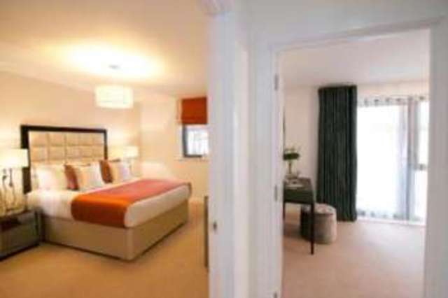  Image of 2 Bedroom Flat for sale at Chingford Essex Chingford, E4 7EG