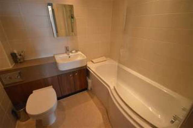  Image of 2 Bedroom Property for sale at Wilmslow View Handforth Handforth, SK9 3PJ