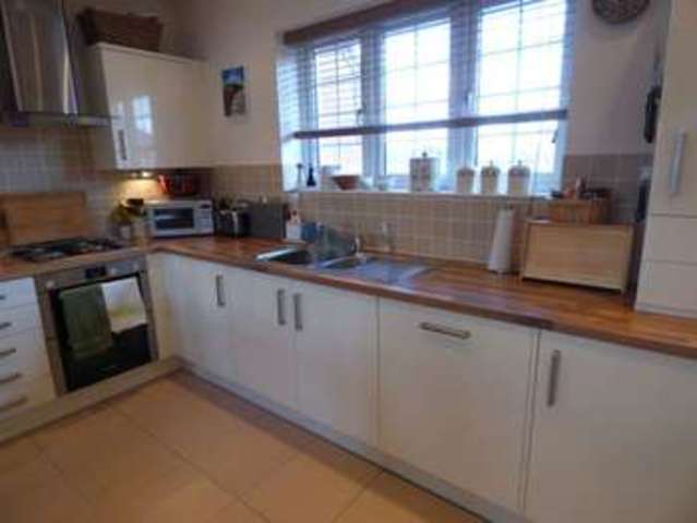  Image of 2 Bedroom Flat to rent at Blackberry Gardens Wokingham Wokingham, RG41 5RN