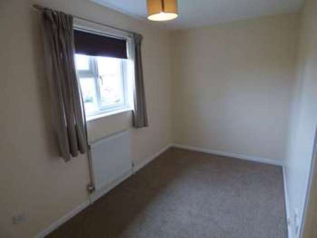  Image of 2 Bedroom Detached to rent at Diamond Way Wokingham Wokingham, RG41 3TU