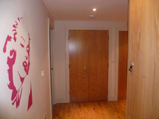  Image of 2 Bedroom Apartment to rent at Bunton Street Woolwich London, SE18 6LS