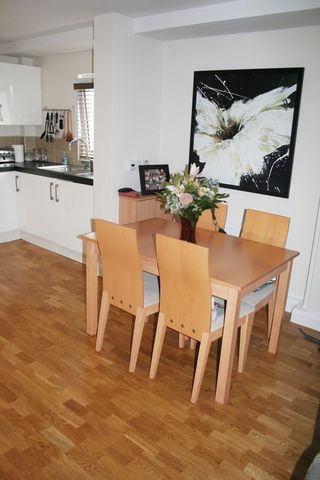  Image of 2 Bedroom Flat to rent at Woodbrook Avenue  Lisburn, BT28 2ZG