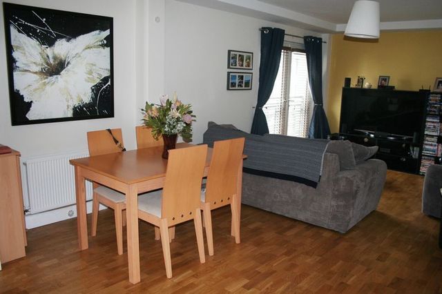  Image of 2 Bedroom Flat to rent at Woodbrook Avenue  Lisburn, BT28 2ZG