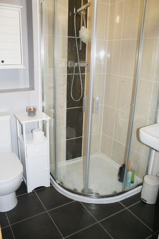  Image of 2 Bedroom Flat to rent at Woodbrook Avenue  Lisburn, BT28 2ZG