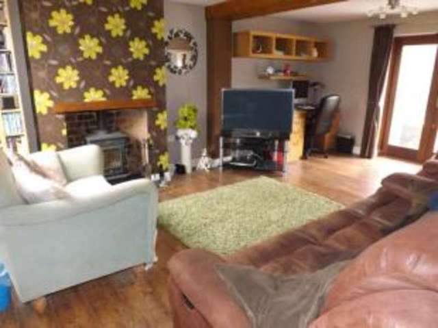  Image of 3 Bedroom Semi-Detached for sale at Ullesthorpe Leicestershire Ullesthorpe, LE17 5DN
