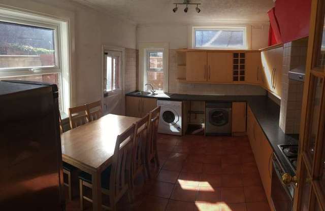  Image of 3 Bedroom End of Terrace for sale at Mossley Hill Liverpool Merseyside, L18 1LU