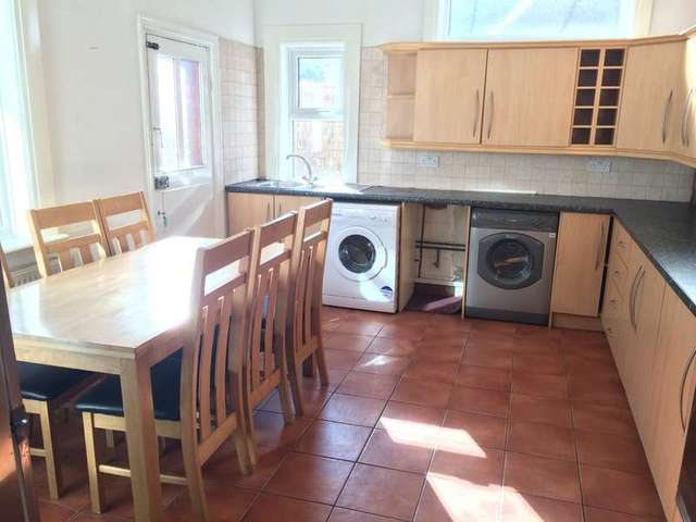 Image of 3 Bedroom End of Terrace for sale at Mossley Hill Liverpool Merseyside, L18 1LU