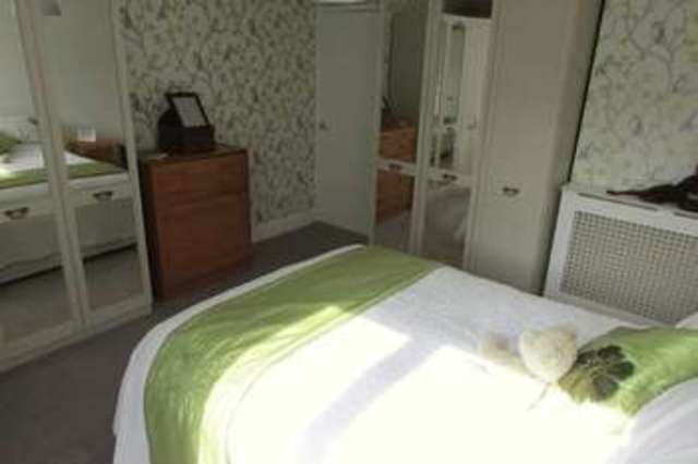  Image of 2 Bedroom Terraced to rent at Bardwell Close  Basingstoke, RG22 6UE