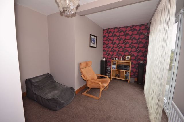  Image of 3 Bedroom Semi-Detached for sale at Beachin Lane Coddington Chester, CH3 6LZ