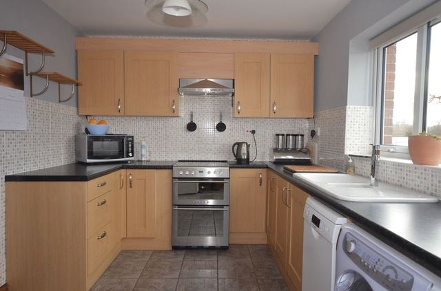  Image of 3 Bedroom Semi-Detached for sale at Beachin Lane Coddington Chester, CH3 6LZ