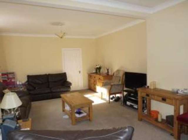  Image of 5 Bedroom Bungalow for sale at Bournemouth Dorset Kinson, BH10 5EX