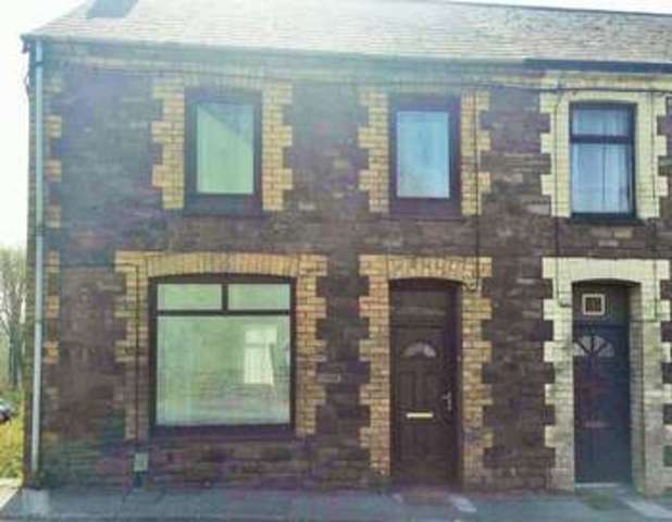  Image of 3 Bedroom Terraced for sale at Cefn Road Rogerstone Newport, NP10 9AQ