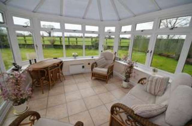  Image of 4 Bedroom Detached for sale at Cinder Lane Guilden Sutton Chester, CH3 7EN