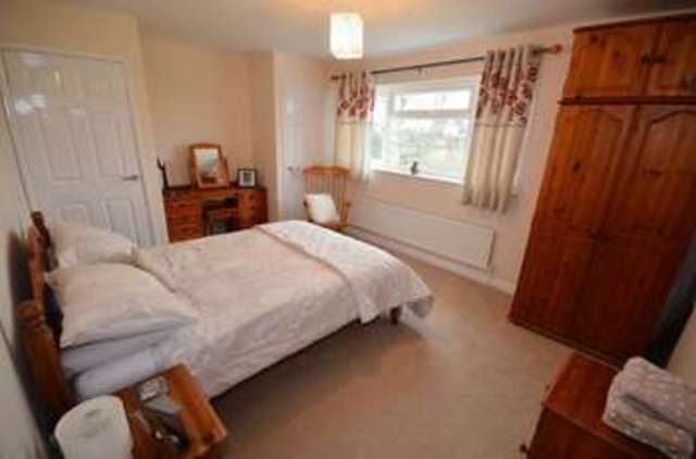  Image of 4 Bedroom Detached for sale at Cinder Lane Guilden Sutton Chester, CH3 7EN
