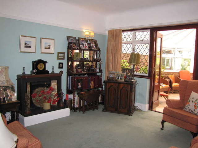  Image of 4 Bedroom Detached for sale at Cosham Portsmouth Hampshire, PO6 1BB