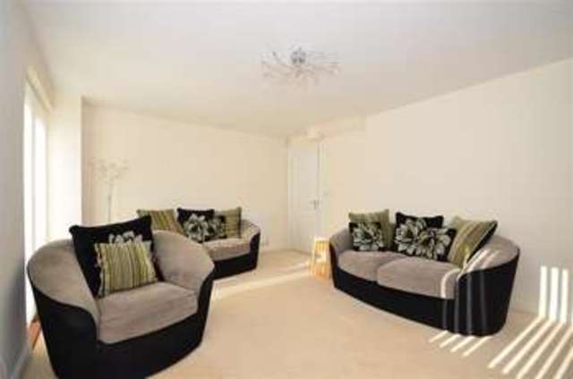 Image of 4 Bedroom Detached for sale at Rainham Gillingham Gillingham, ME8 7HD