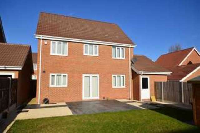  Image of 4 Bedroom Detached for sale at Rainham Gillingham Gillingham, ME8 7HD