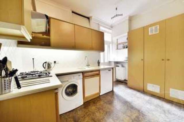  Image of 3 Bedroom Flat for sale at West End Lane  London, NW6 1LL