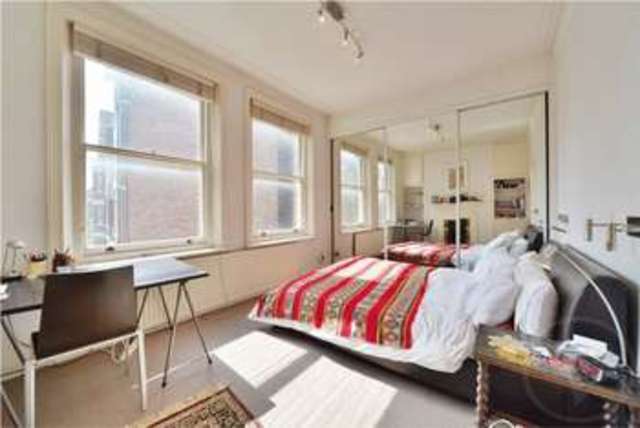  Image of 3 Bedroom Flat for sale at West End Lane  London, NW6 1LL