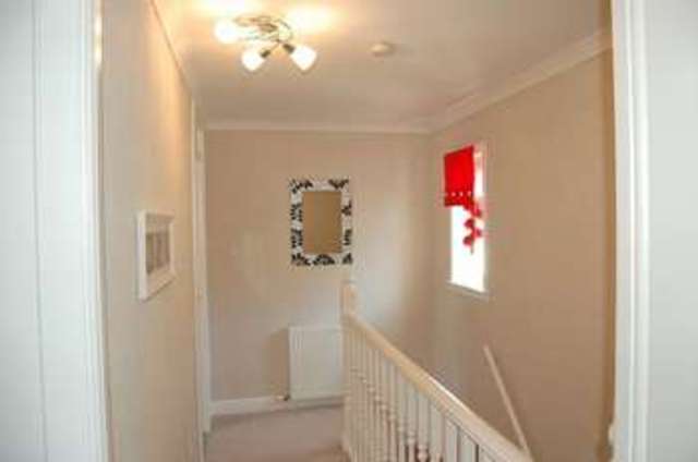  Image of 2 Bedroom Terraced for sale at Darroch Drive  Erskine, PA8 6BE