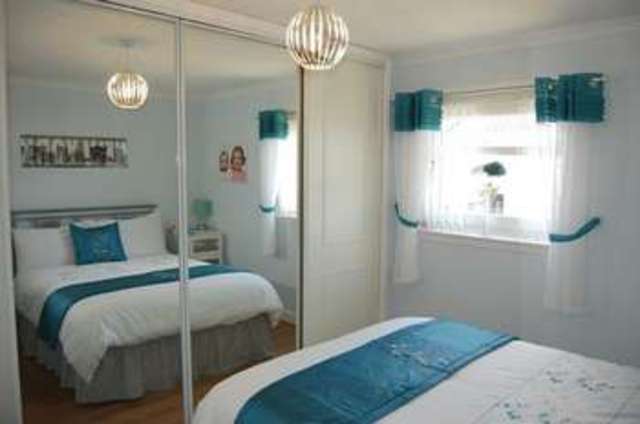  Image of 2 Bedroom Terraced for sale at Darroch Drive  Erskine, PA8 6BE