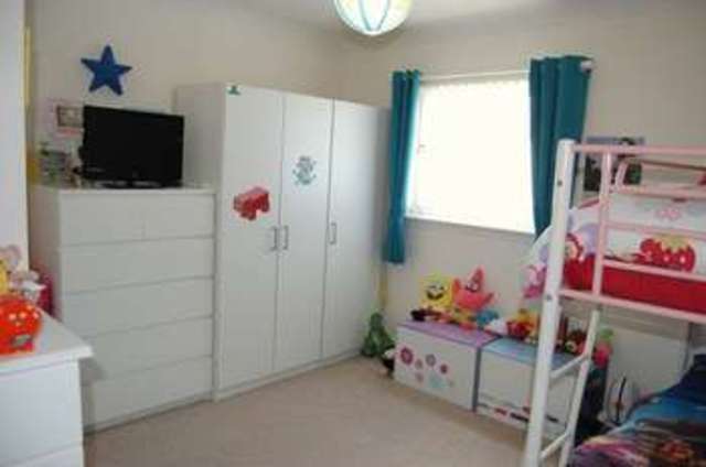  Image of 2 Bedroom Terraced for sale at Darroch Drive  Erskine, PA8 6BE