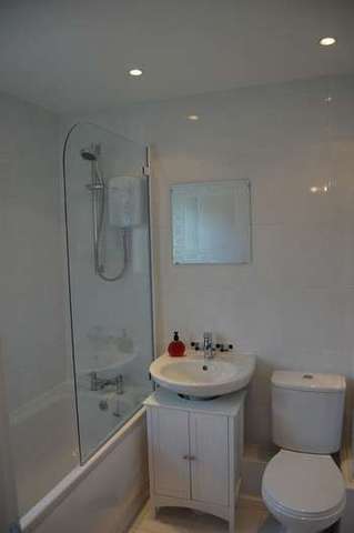  Image of 2 Bedroom Terraced for sale at Darroch Drive  Erskine, PA8 6BE