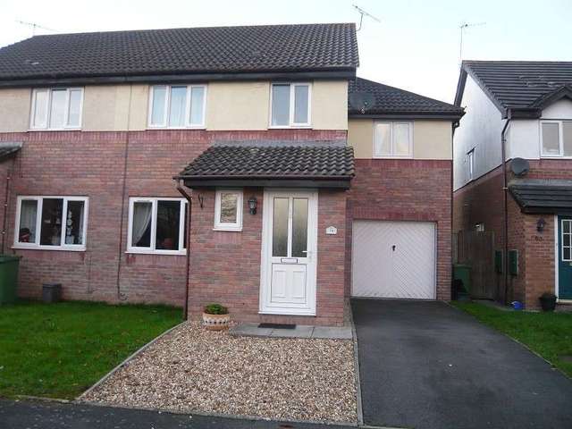  Image of 5 Bedroom Semi-Detached for sale at Glan-Y-Nant  Tondu, CF32 9DT