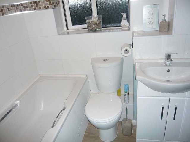  Image of 5 Bedroom Semi-Detached for sale at Glan-Y-Nant  Tondu, CF32 9DT