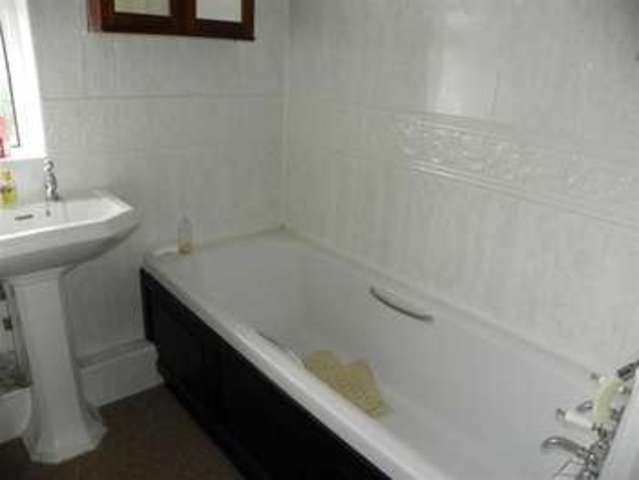  Image of 4 Bedroom Property for sale at Glan Y Wern Road Llansamlet Llansamlet, SA7 9UJ