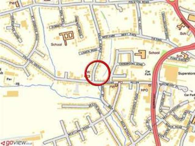  Image of 2 Bedroom Flat to rent at Grove Avenue  Yeovil, BA20 2BB