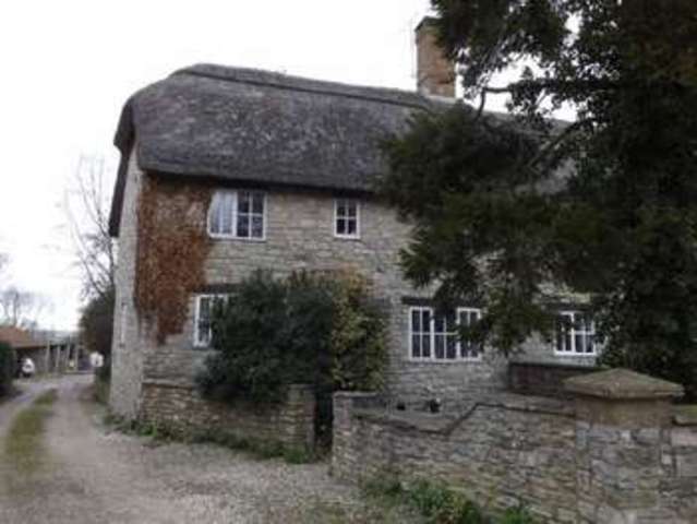  Image of 3 Bedroom Semi-Detached for sale at High Street Yetminster Sherborne, DT9 6LF