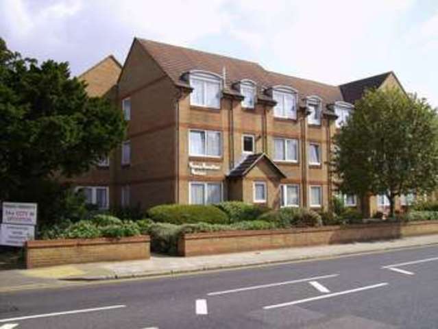  Image of 1 Bedroom Retirement Property for sale at 128 Beehive Lane Redbridge Ilford, IG4 5EF
