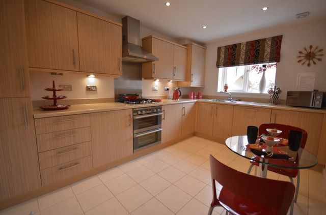  Image of 5 Bedroom Detached for sale at Laburnum Walk  Blackburn, BB1 5PY