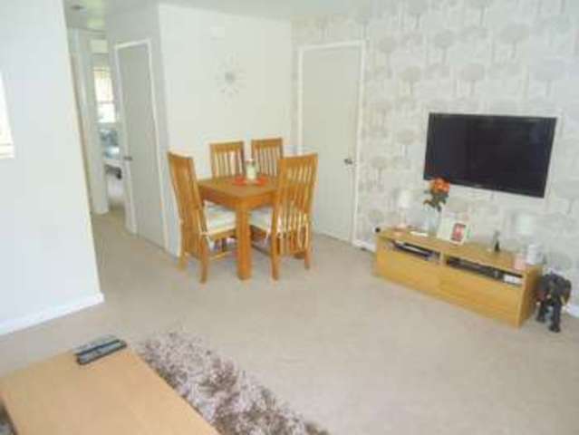  Image of 2 Bedroom Property for sale at Leaford Crescent  Watford, WD24 5JF